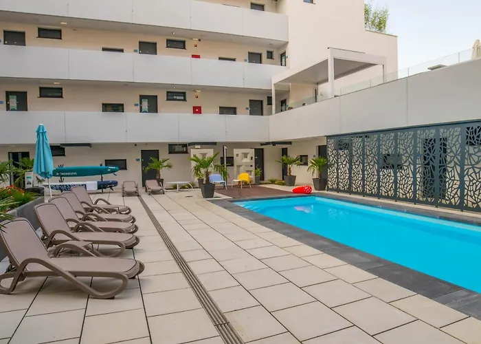 Sunset Resort 507